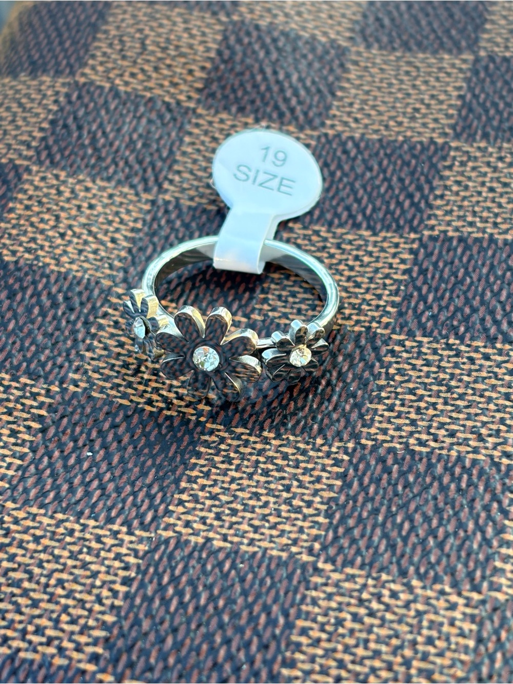 Silver Floral Crystal ring